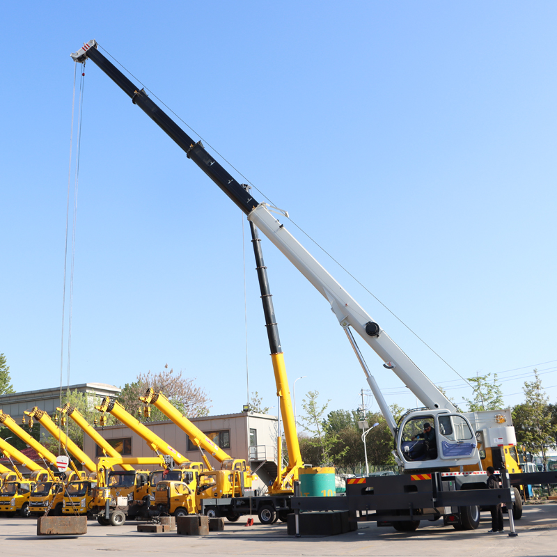 bob-lift-25-ton-knuckle-boom-crane 1