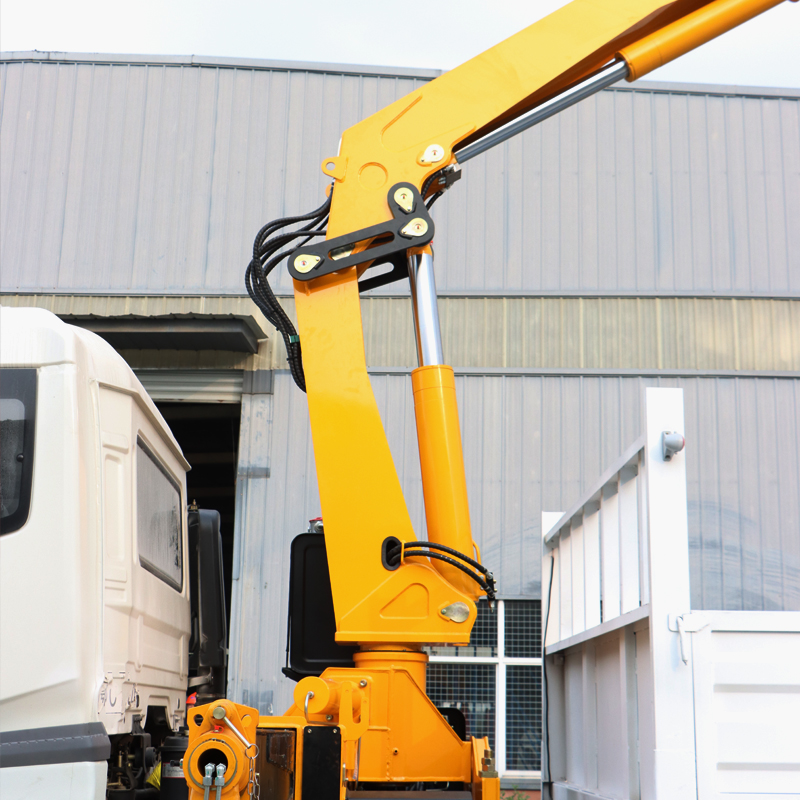 bob-lift-truck-mounted-crane-maintenance 48