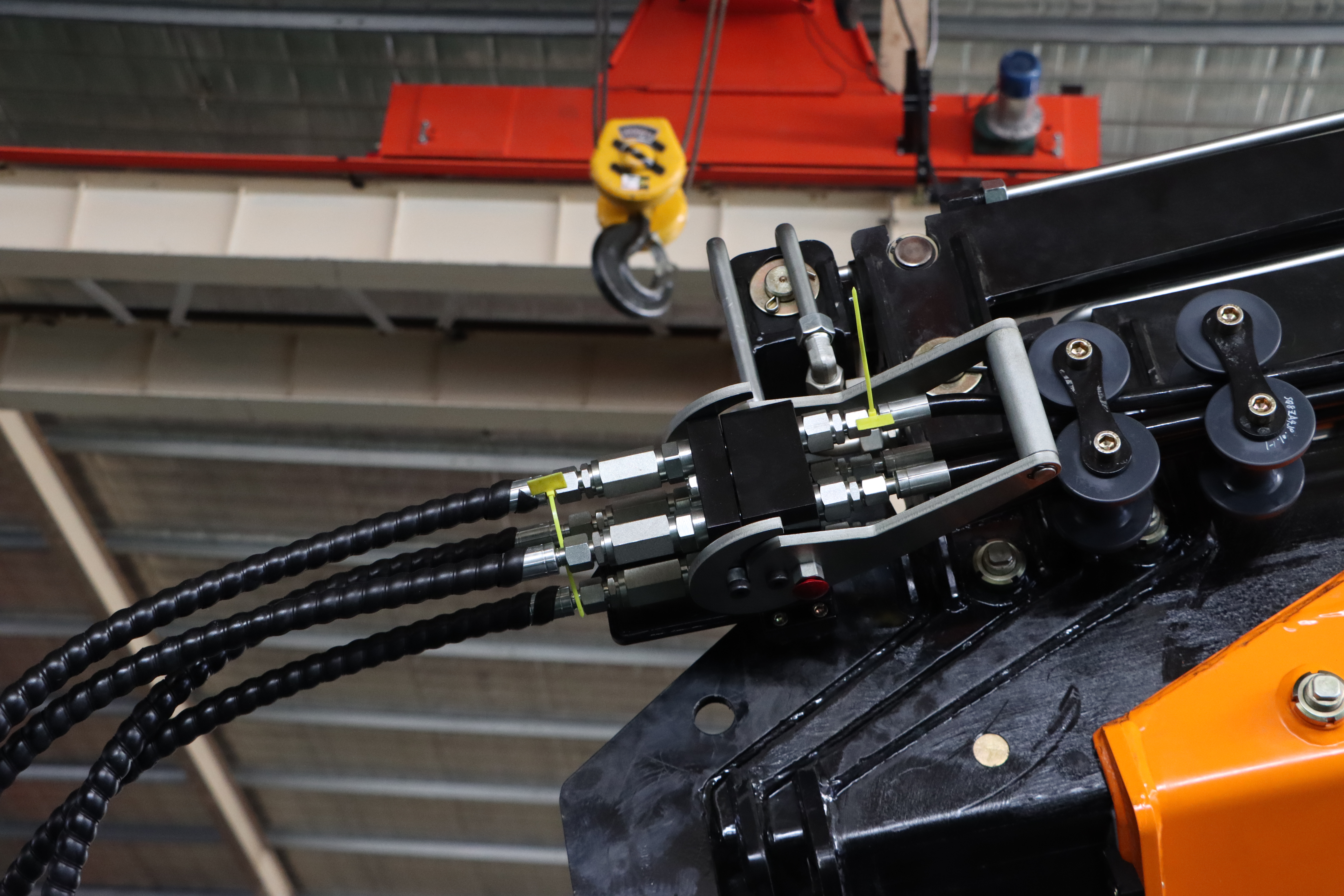 bob-lift-brick-grabber 9EEFF6C383C448D79D2FEE594619C292