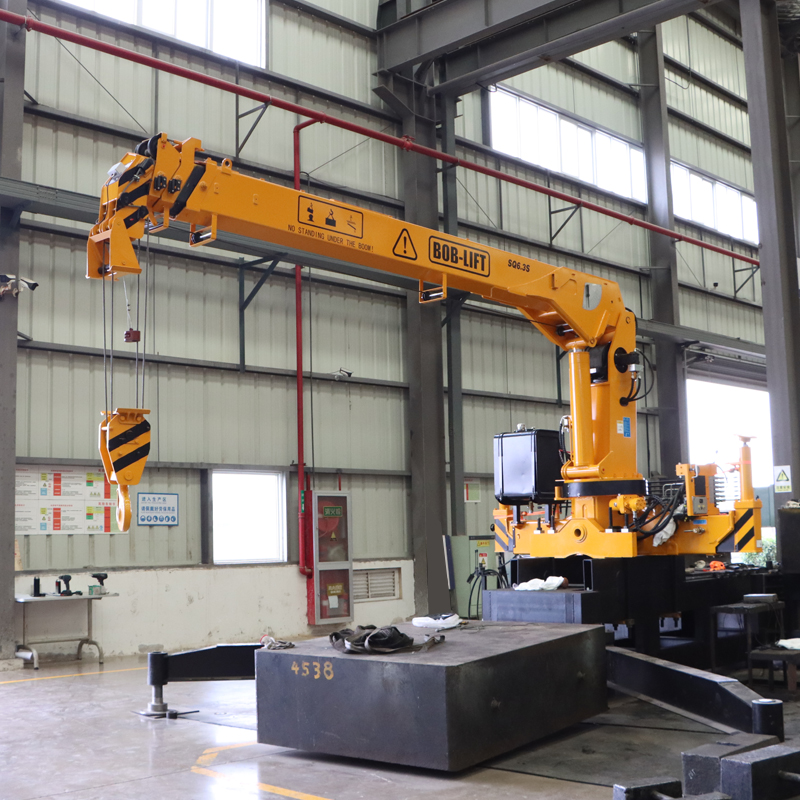 BOB-LIFT 6.3-ton Telescopic Boom Crane - The Ultimate Solution for Operations in Urban Confined Spaces